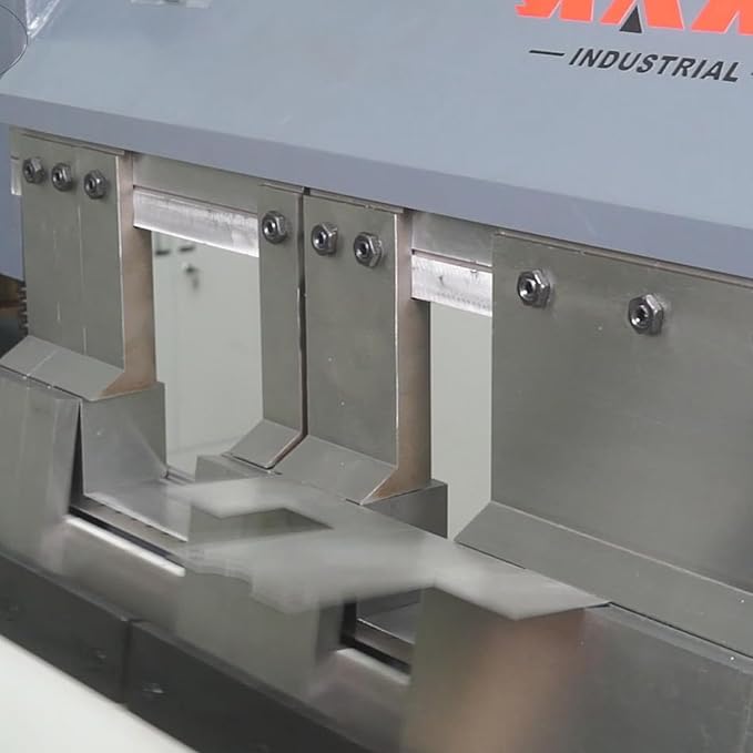 KAKA INDUSTRIAL Pan and Box Brake, 50-inch Sheet Metal Brake Machine with Fingers, 16-Gauge Mild Steel Capacity Box and Pan Brake with Foot Clamp, 0-150° Folding Angle PBB-5016/3SH