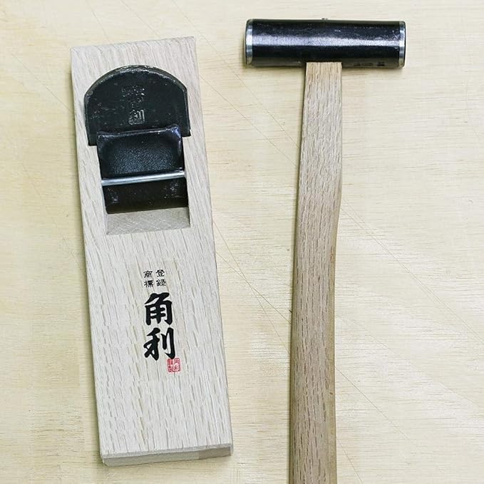 KAKURI Japanese Carpenter Hammer GENNO for Woodworking 10.5 oz (300g), Carpentry Hammer with Wood Handle for Chisel, Plane, Nail, Made in JAPAN