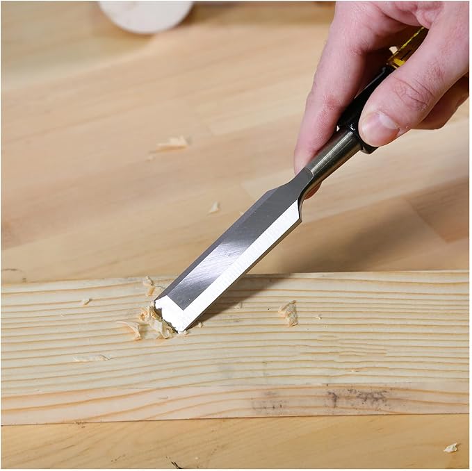 Buck Brothers 120104BC 5/8" Wood Chisel Made in USA, For Paring and Finishing Cuts in Carpentry and Woodworking, Tempered Tool Steel Blade, Mallet-Safe Handle