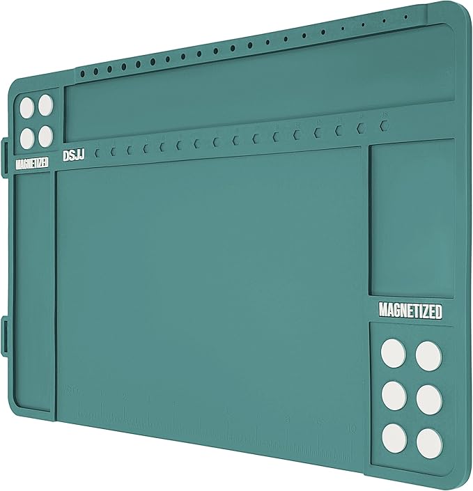 Gun Cleaning Mat, Premium Magnetic Pad With Organizer Parts Tray, Anti-Slip Rubberized Pistol Mat, Protective Workbench Mat for Gun Cleaning (16.5"x 10.43")