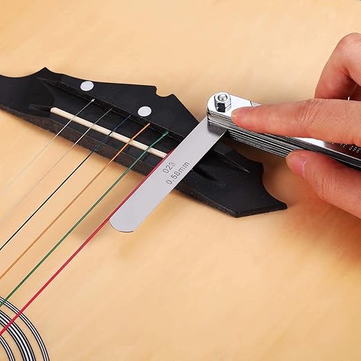Feeler Gauge Set Steel Thickness Gauge 32 Blades, 0.04-0.88 mm (0.0015-0.035 Inch) Metric/Imperial, for Measuring Gap Width and Thickness for Guitar, Spark Plug, 3D Printer, Piston Measure.