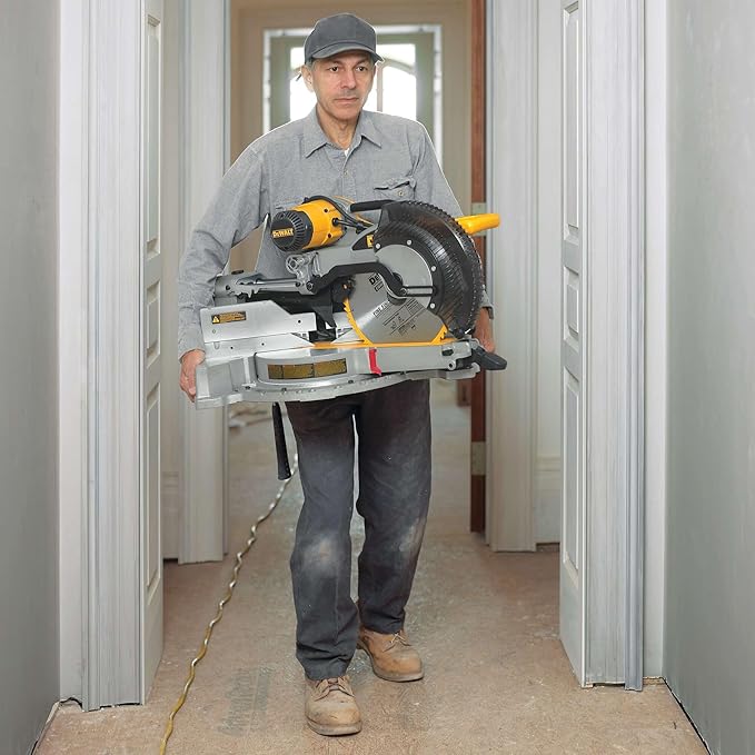 DEWALT Double Bevel Sliding Miter Saw, 12-inch, Compound (DWS780)