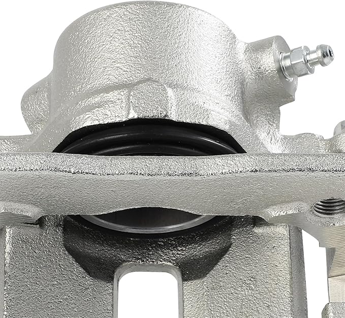 SCITOO Front Left Brake Caliper With Bracket 19B1487 Compatible For Chevrolet For Tracker 1998,For Geo For Tracker 1996-1997,For Suzuki For Sidekick 1991-1998