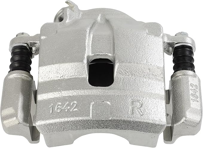 cciyu Front Right Brake Caliper Assembly w/Bracket 19B1486 1998 For Chevy For Tracker,1996 1997 For Geo For Tracker,1991 1992 1993 1994 1995 1996 1997 1998 For Suzuki For Sidekick