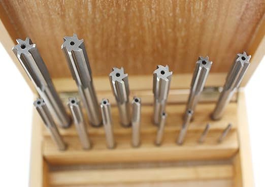 Accusize Industrial Tools 14 Pc Over and Under Size H.S.S. Chucking Reamer Set, 0.1240'' Thru 0.5010'', in Fitted Case, 5500-SX00